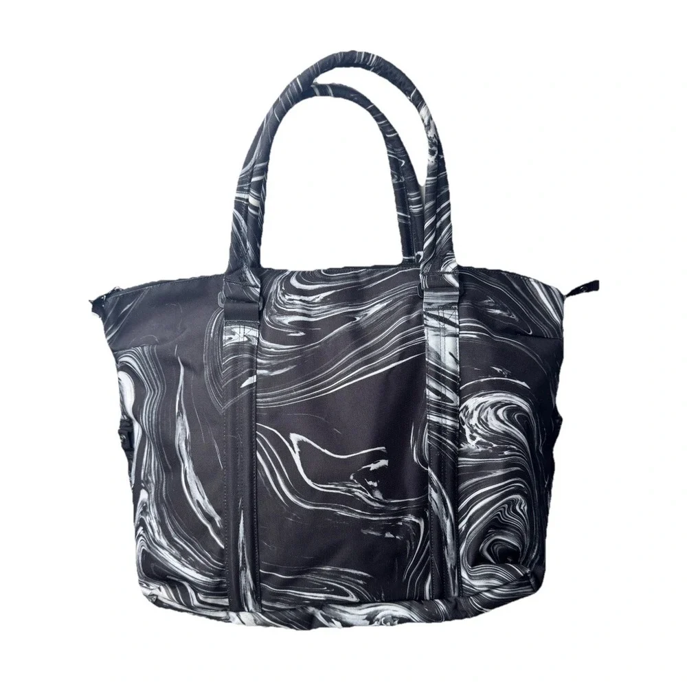 Herschel‎ Supply Company Strand Paint Pour Black Duffle Bag Diaper Gym Travel